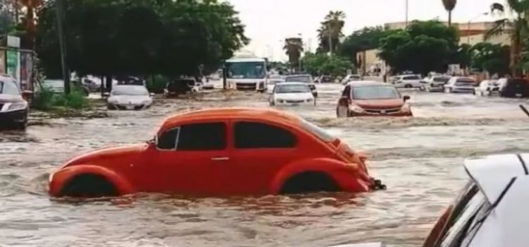 Varios daños en Obregón tras lluvias