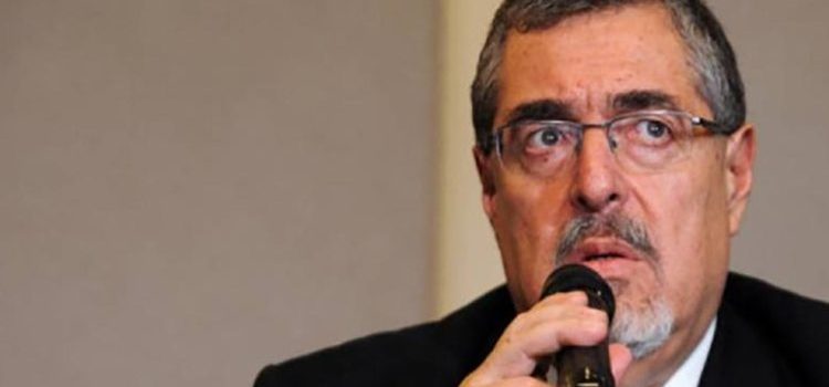 Denuncia Bernardo Arévalo plan de “golpe de Estado”