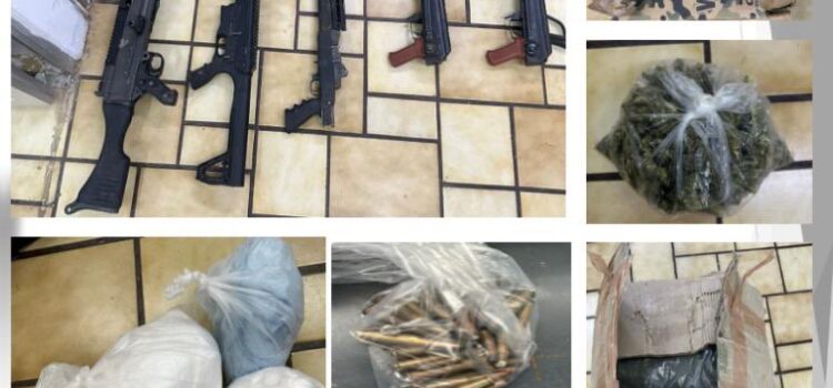 Incautan armamento y narcóticos en operativo en Sonora