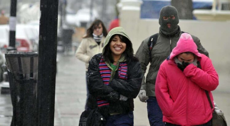 Frente frío traerá bajas temperaturas y vientos fuertes a Sonora