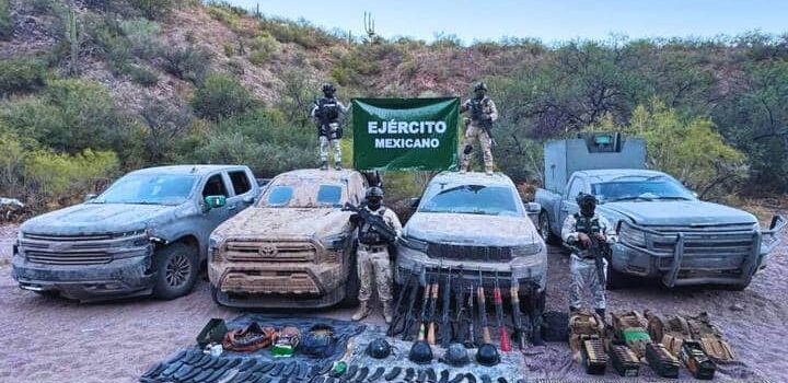 Aseguran armas, bombas y vehículos blindados en Sáric