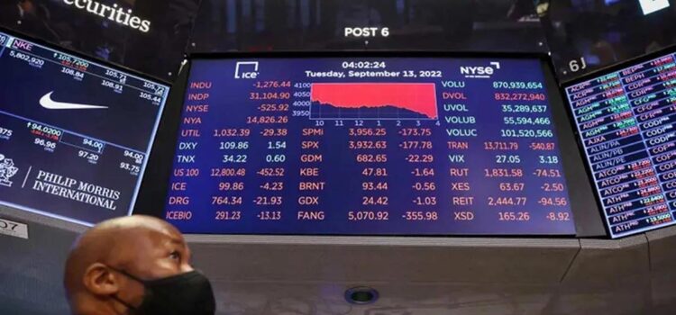 Cae acción de Tesla en Wall Street