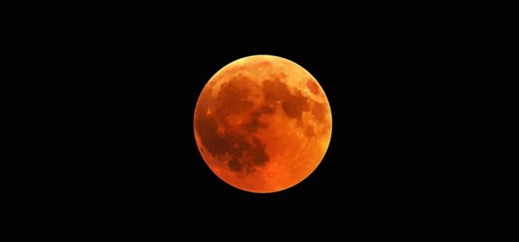 Eclipse total de luna en Sonora 2025: Guía completa para ver la “luna de sangre” Eclipse total de luna en Sonora 2025: Guía completa para ver la “luna de sangre”