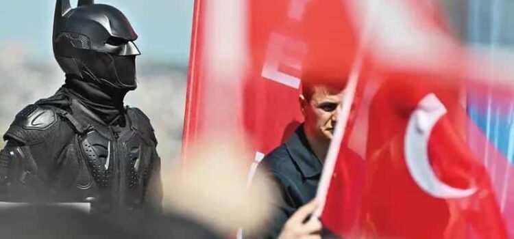 Hasta Batman y Pikachu protestan contra Erdogan