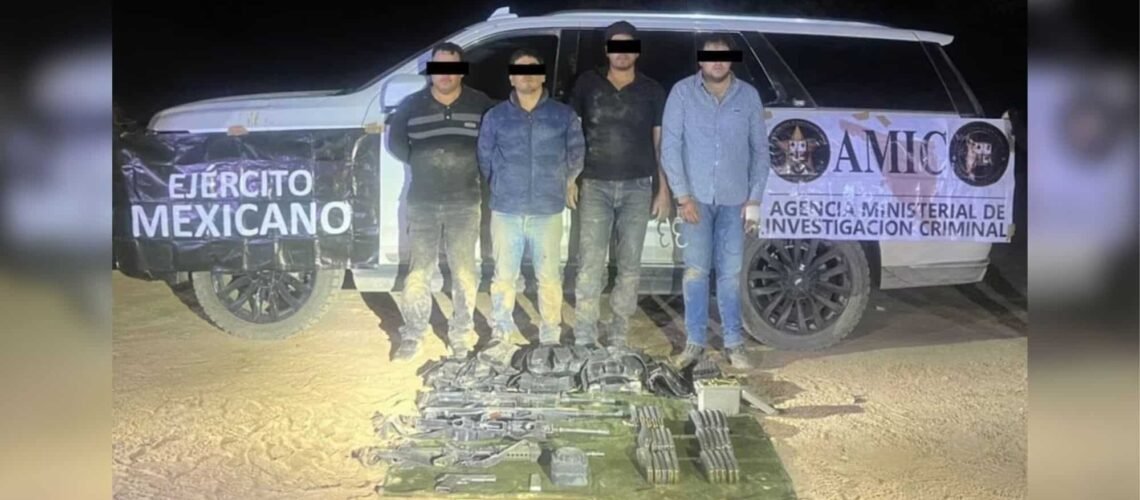 Caen cuatro presuntos miembros de una célula criminal en Sonora con armas y un auto robado en EEUU
