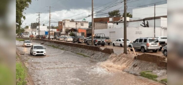 Tormentas monzónicas azotan en municipios del norte de Sonora