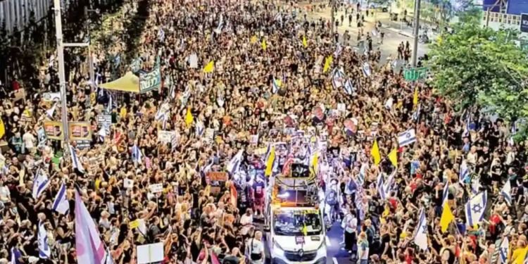 Miles se manifestaron en Tel Aviv contra plan de ocupación de Gaza