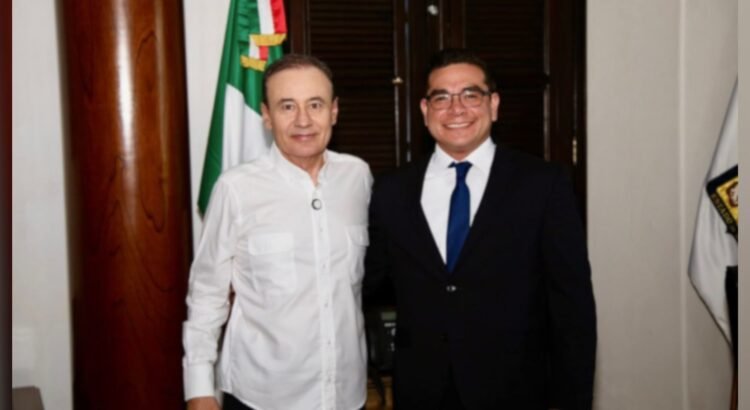 Durazo nombra a hijo de Guadalupe Taddei, presidenta del INE, como su secretario particular