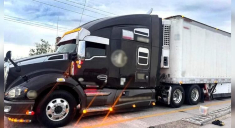 Detienen en Sonora a dos hombres con tráiler cargado de heroína y fentanilo