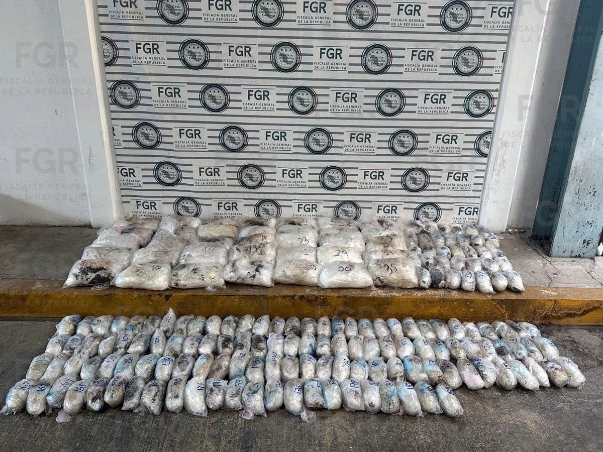 Interceptan en Sonora 145 kilos de metanfetamina enviados por paquetería